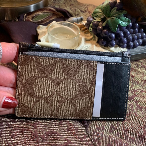 Coach Other - Authentic COACH Signature leather zip card case